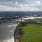 neue Rheinbrücke bei Wesel