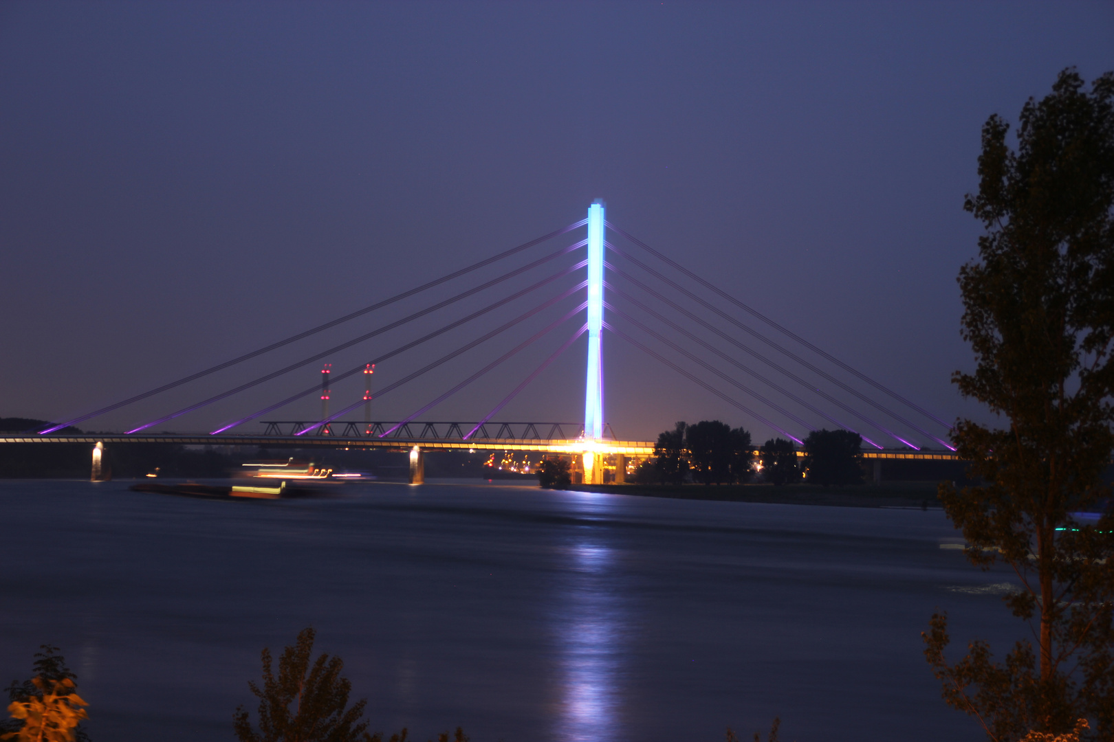 Neue Rheinbrücke Wesel