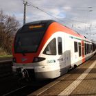Neue "Rheingau-Linie": FLIRT 401 in Mainz-Kastel