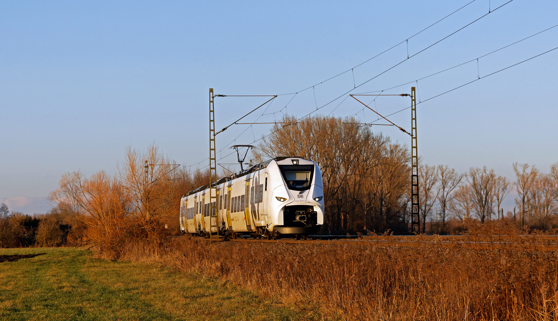 Neue S-Bahn auf der Riedbahn