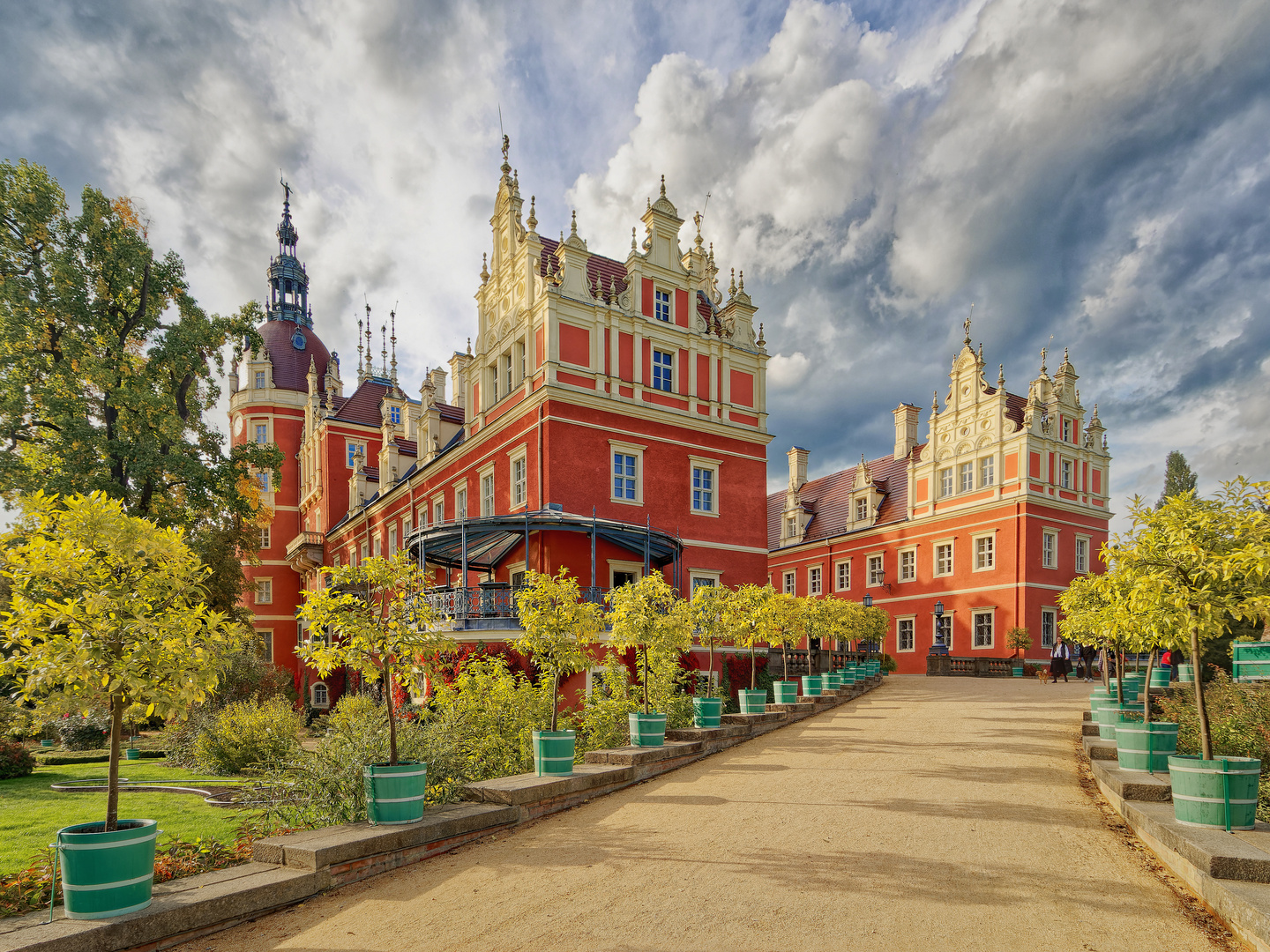 Neue Schloss im Fürst Pückler Park