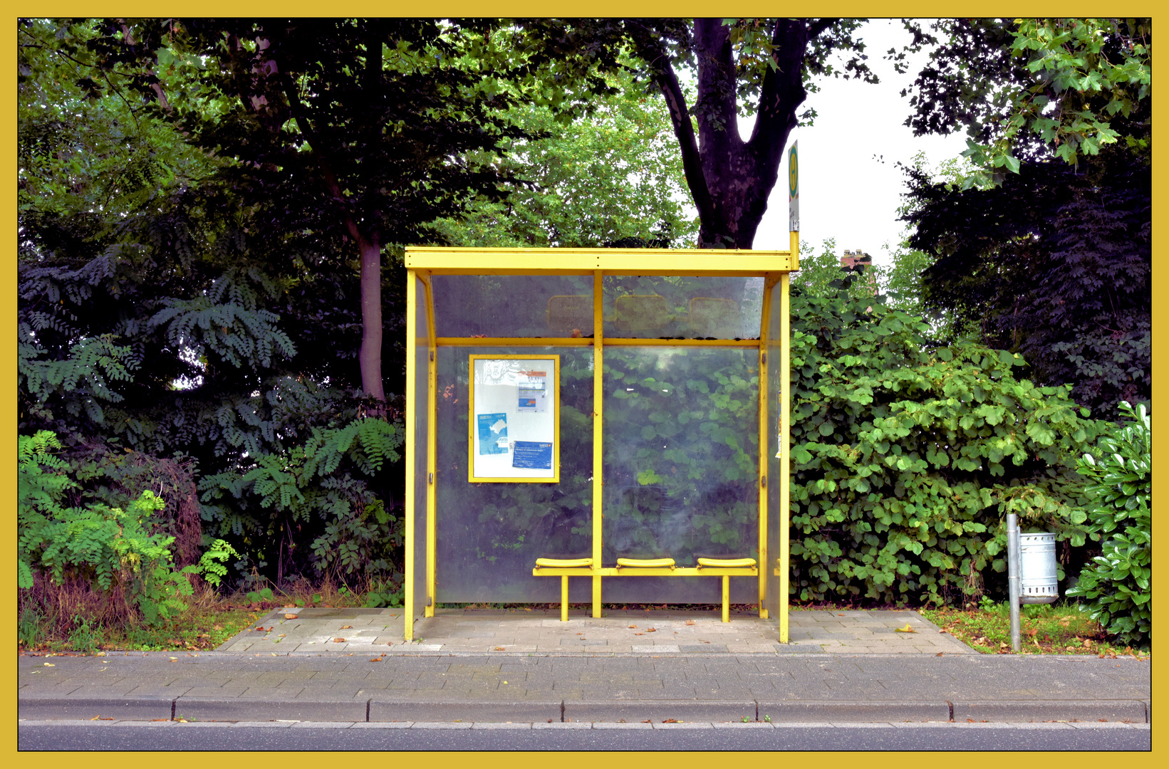 Neue Serie: Bus stop #1