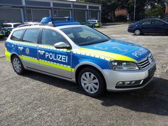 Neue Streifenwagen........03