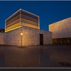 << neue Synagoge mit jüdischem Museum >>