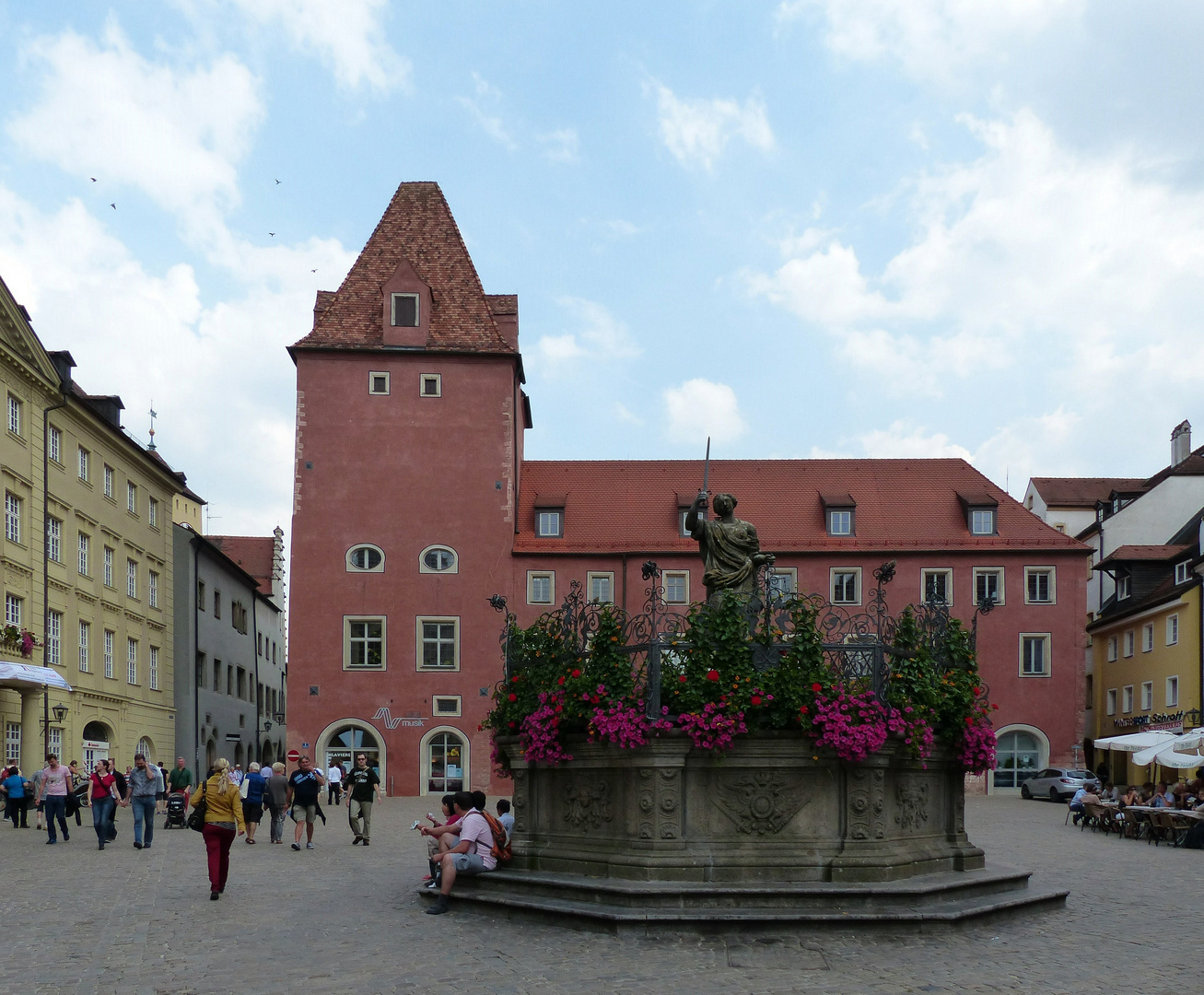 "Neue Waag"