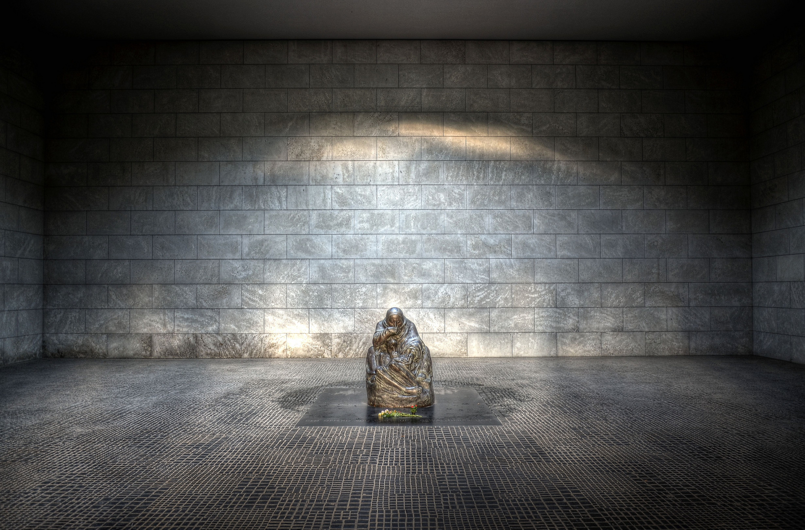 neue wache berlin