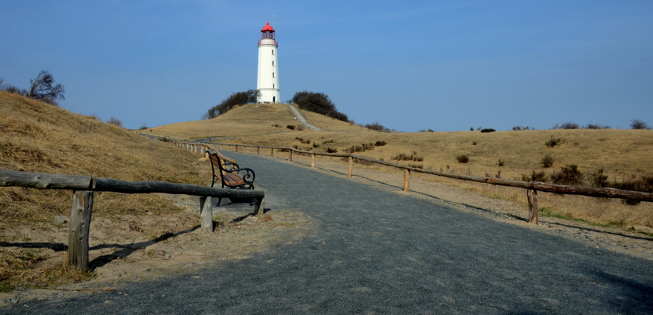 Neue Wege zum Leuchtturm sind jetzt fertig