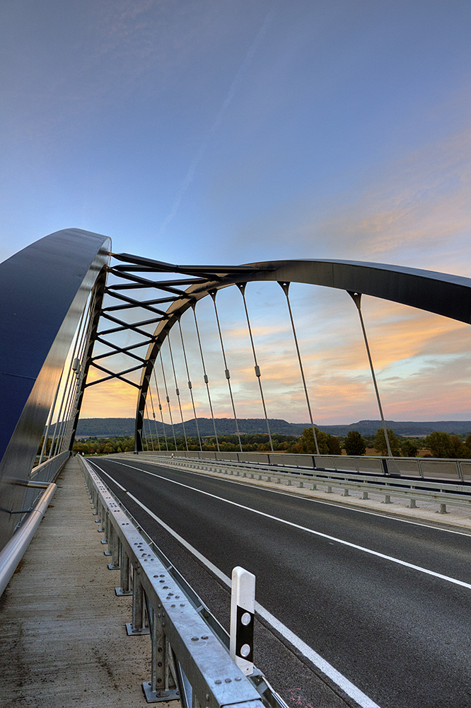 Neue Weserbrücke