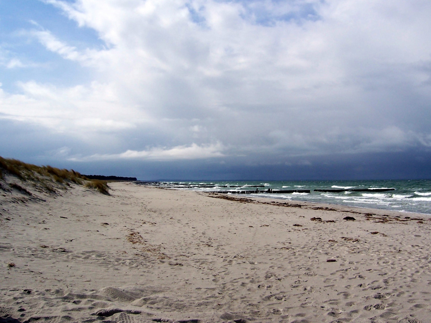 Neuendorfer Strand in der Vorsaison