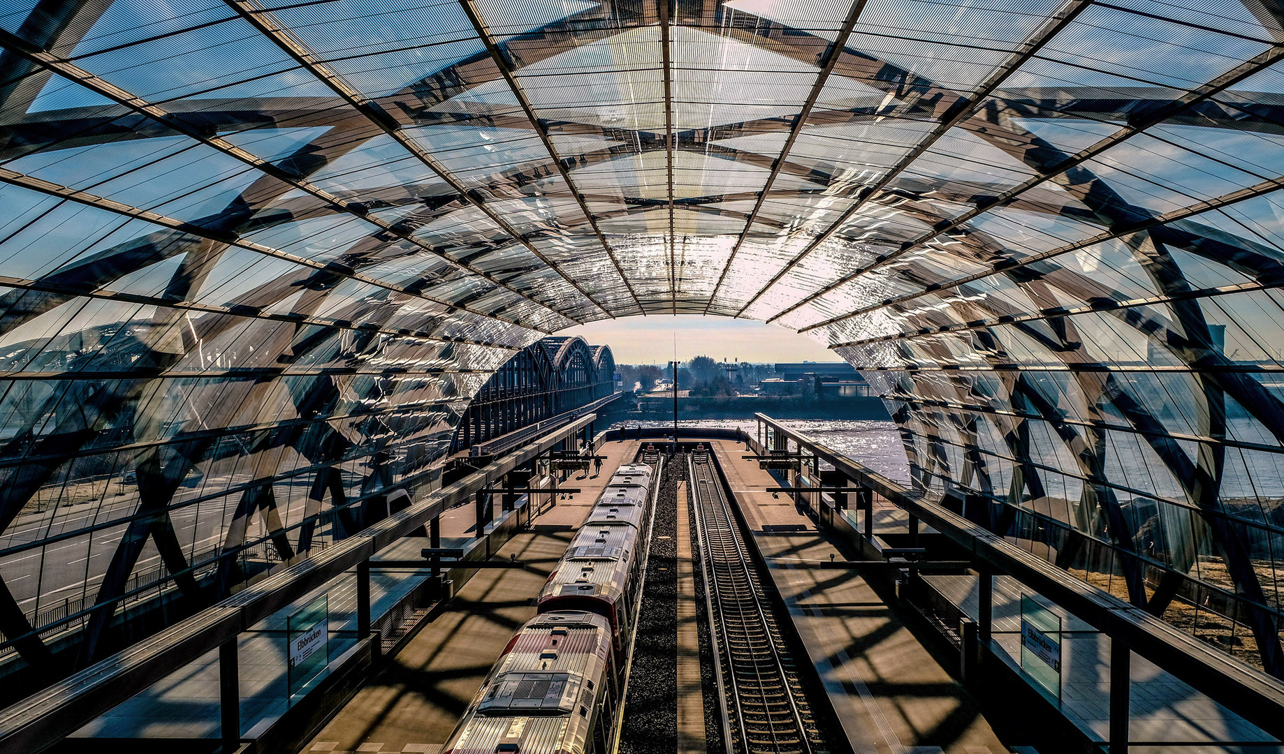 neuer Bahnhof 2