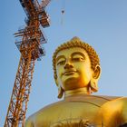Neuer Buddha im Bau