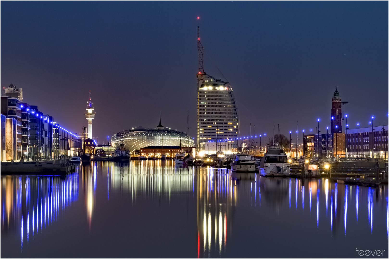 Neuer Hafen Skyline