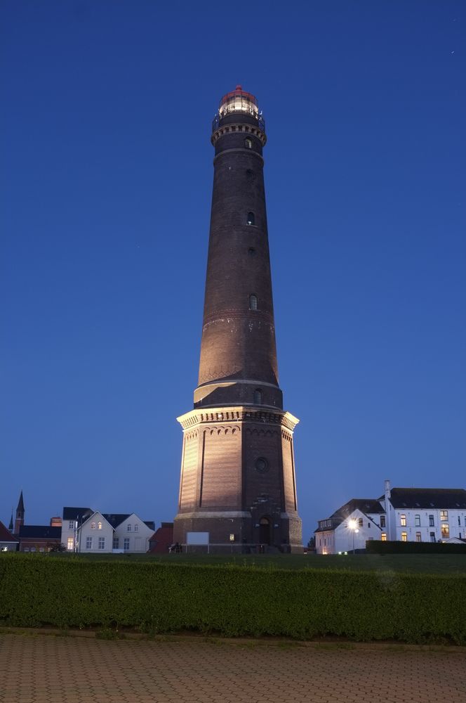 Neuer Leuchtturm Borkum bei Nacht