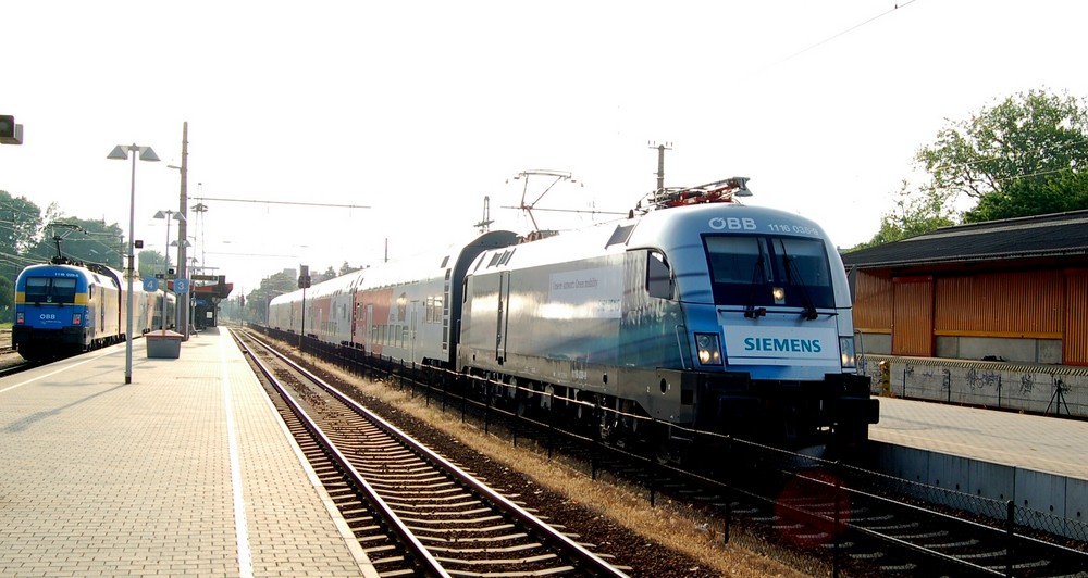 Neuer "Siemens"-Werbetaurus der ÖBB mit Schweden-Taurus