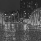 Neuerwegsbrücke im Regen 