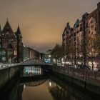 Neuerwegsbrücke - St. Annenfleet @night