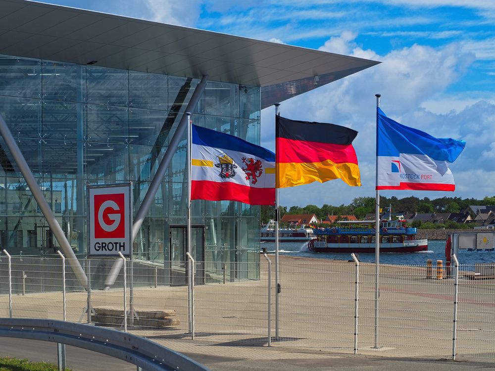 Neues Kreuzfahrtterminal in Warnemünde