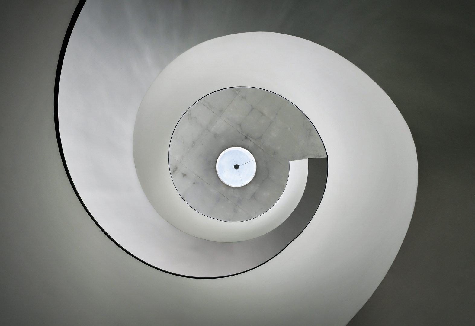 Neues Museum - Blick nach oben im Treppenhaus