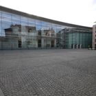 Neues Museum Nürnberg - Klarissenplatz - Glasfronten