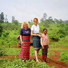 Neues Outfit - Dorf in der Nähe von Banlung - Rattanakiri - Cambodia