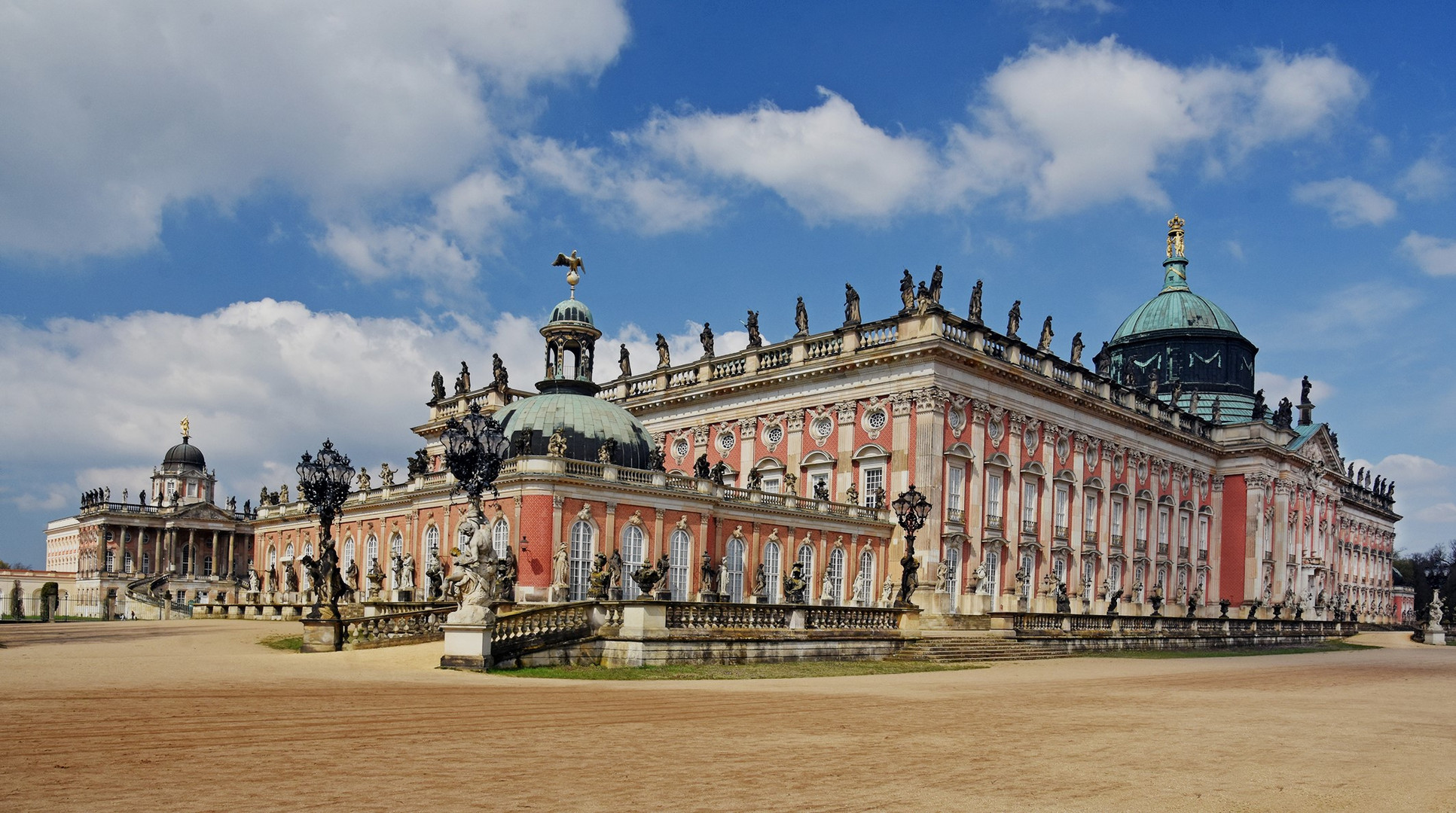 Neues Palais bei Potsdam....