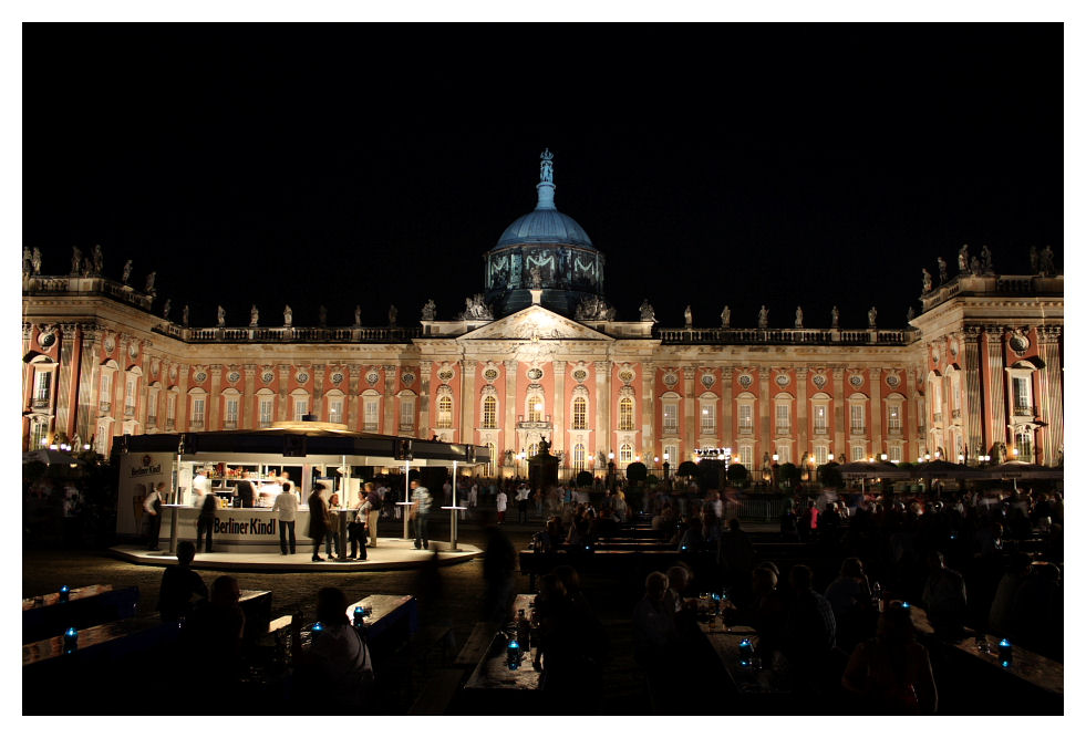 Neues Palais im Lichterglanz