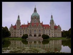 [ neues Rathaus ]