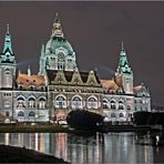 Neues Rathaus Beleuchtet