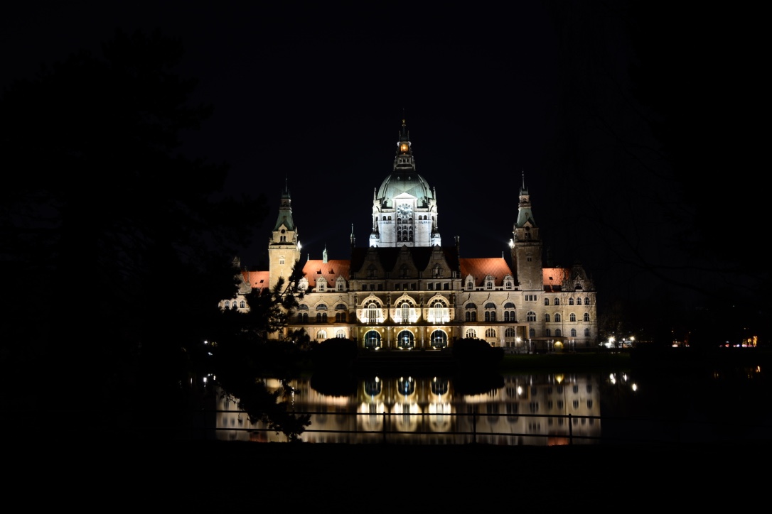 Neues Rathaus Hannover  bei Nach