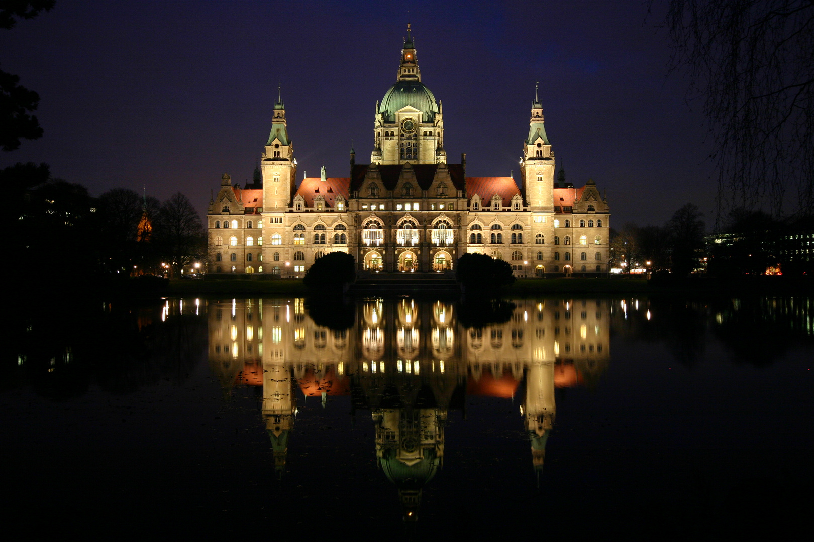 Neues Rathaus Hannover Spiegelung im Maschteich