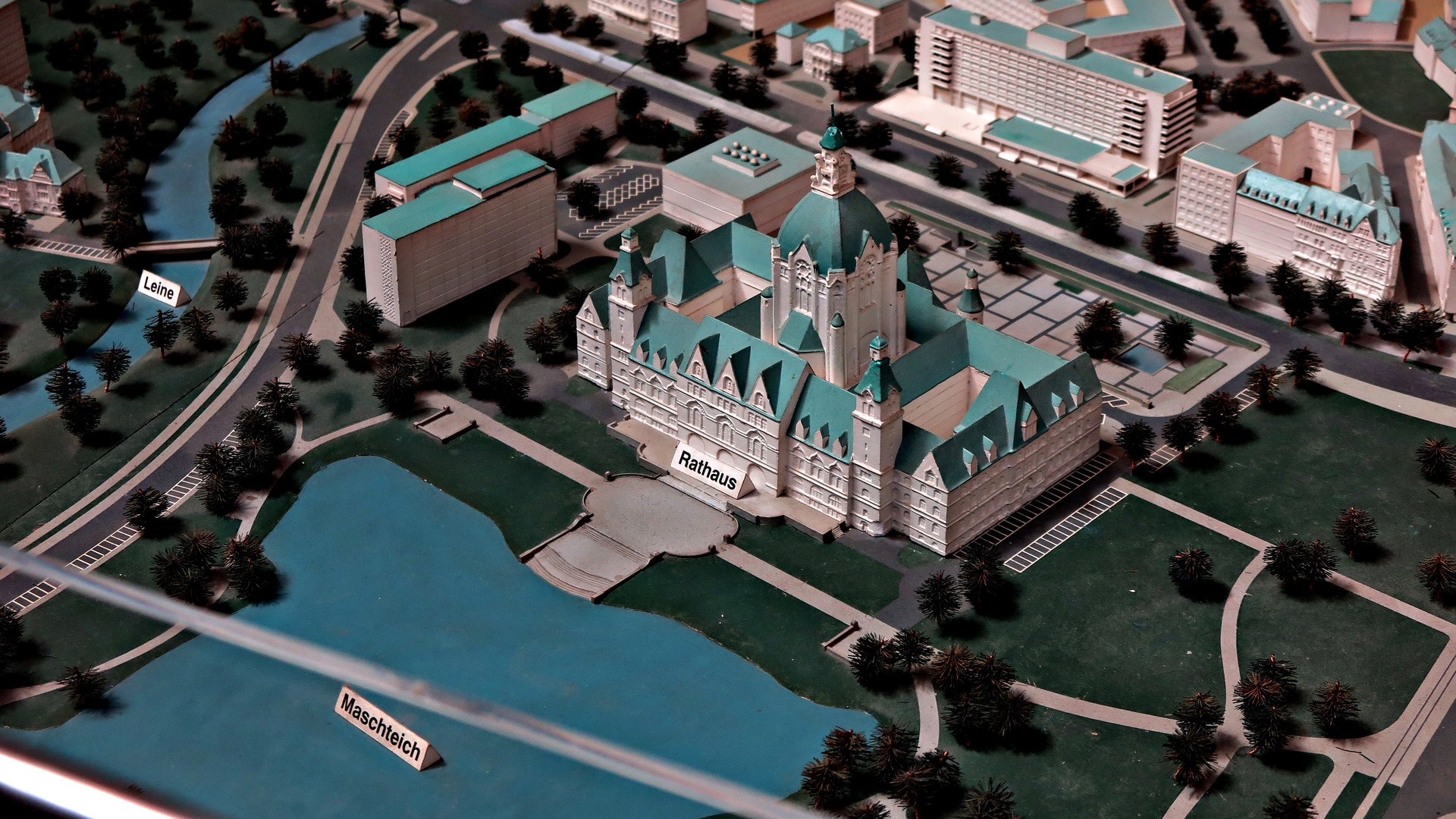NEUES RATHAUS HANNOVER(2)