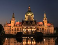 Neues Rathaus / Nachtsbeleuchtung, Hannover