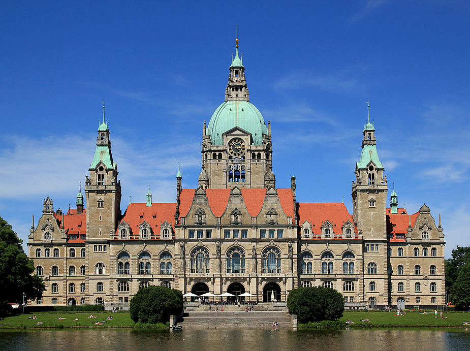 Neues Rathaus von Hannover am Tag