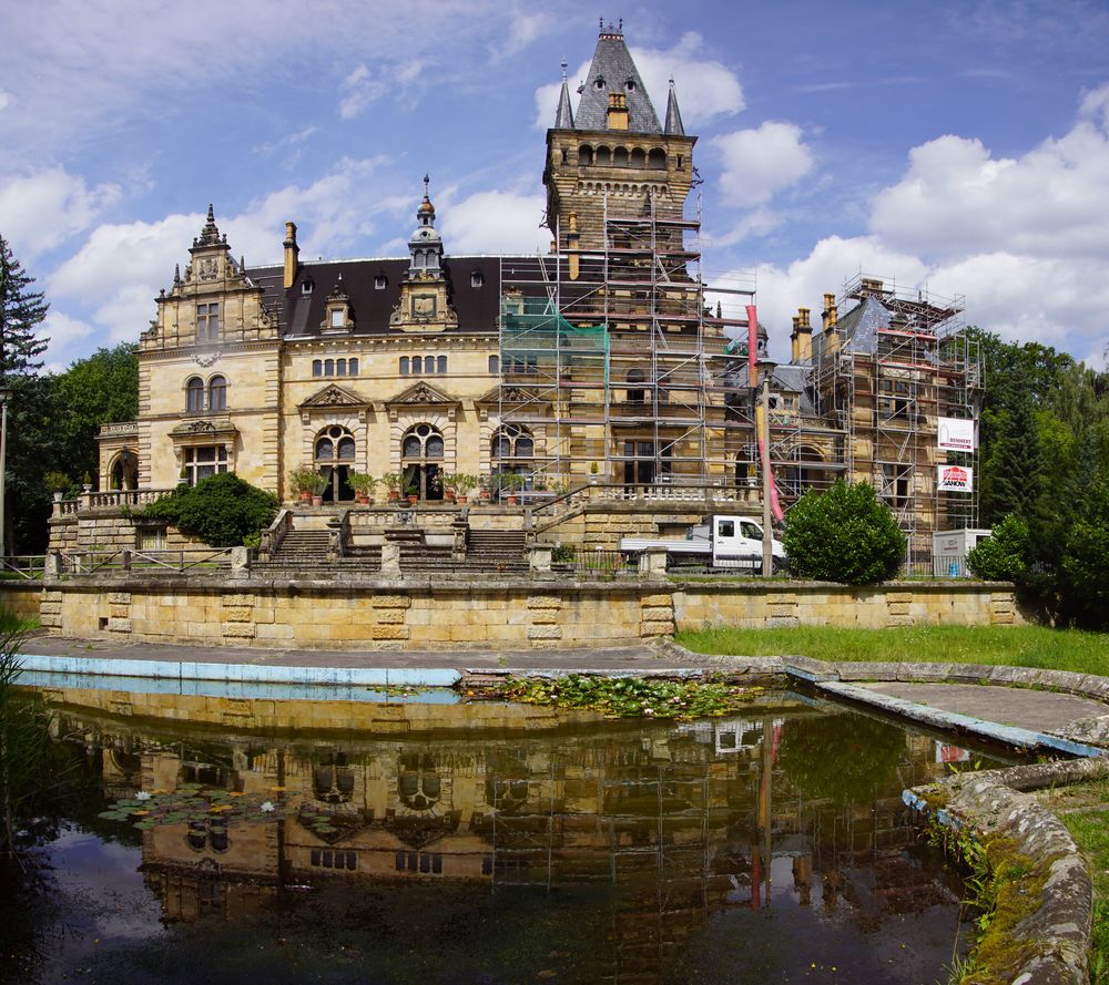 Neues Schloss Hummelshain