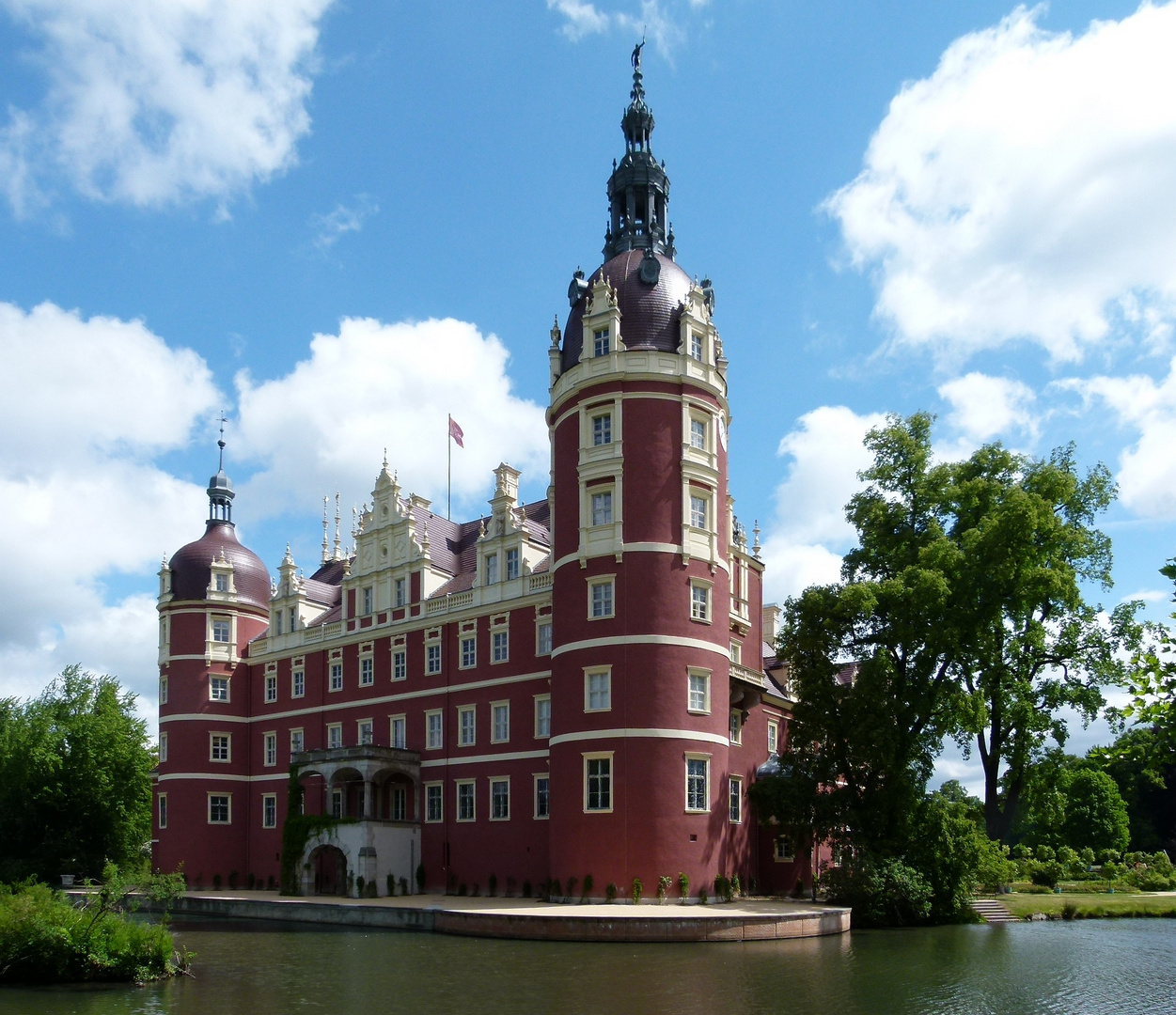 Neues Schloss im Fürst-Pückler-Park