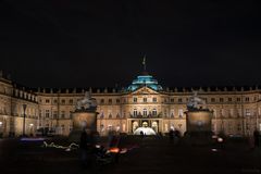 Neues Schloss im Lichterglanz II