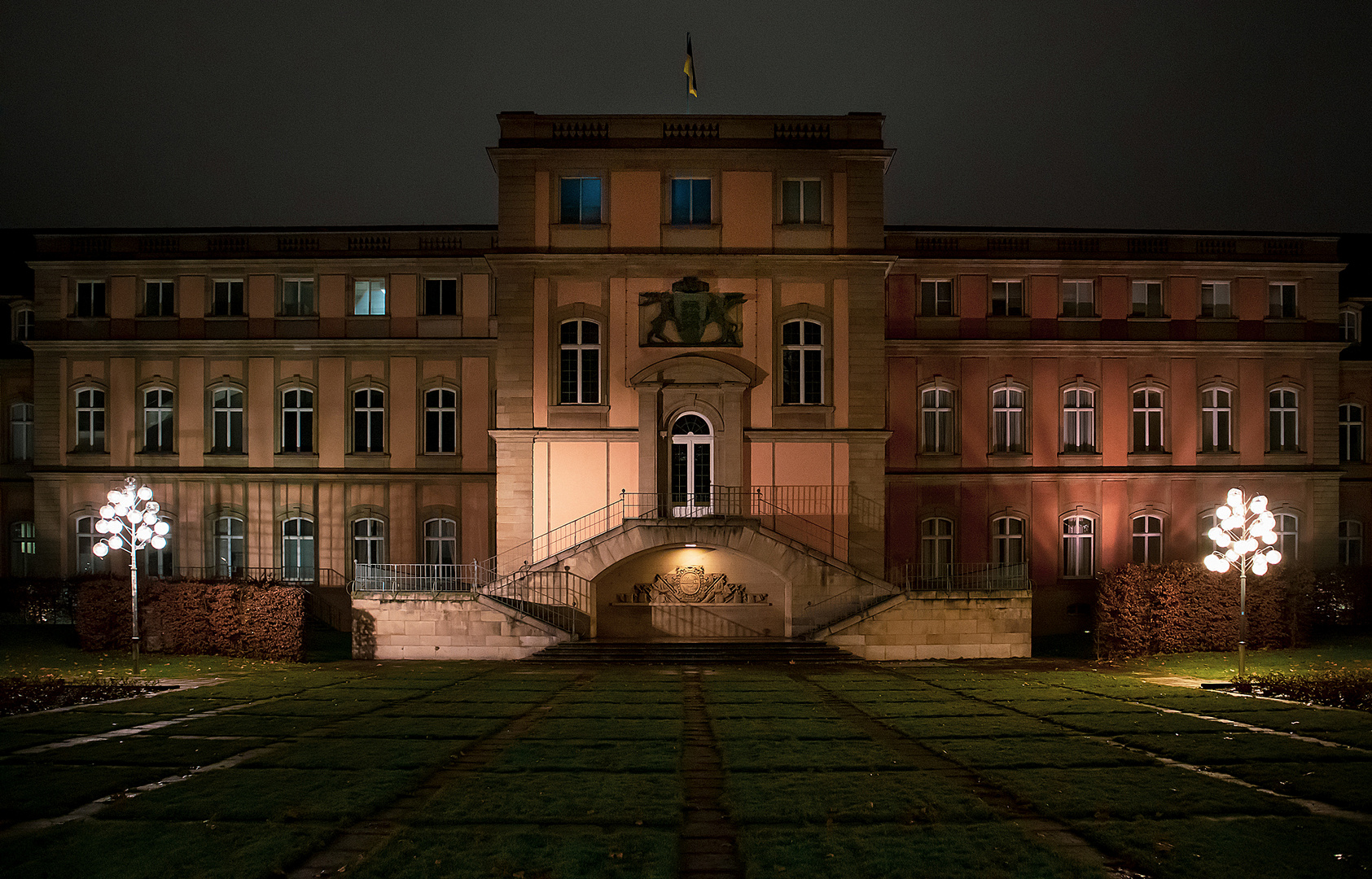 Neues Schloss XXVII (Seitenflügel)