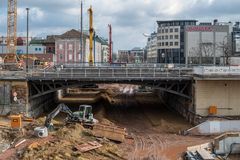 Neues von der Eisenbahnüberführung und Tunnelbaustelle...