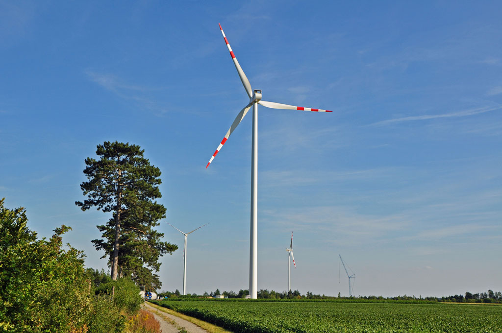 neues Windkraftwerk