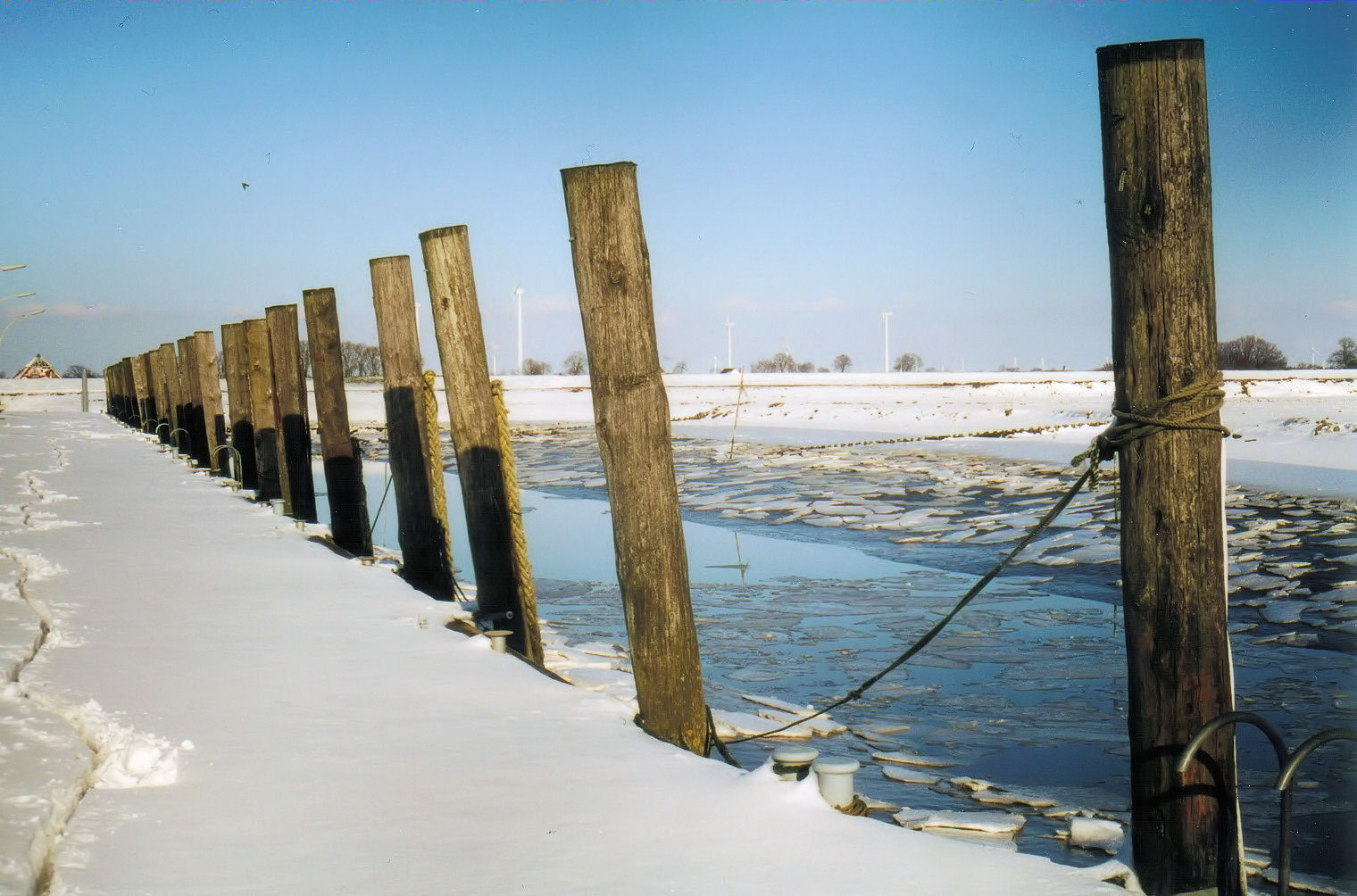 ... neufeld an der elbe ...