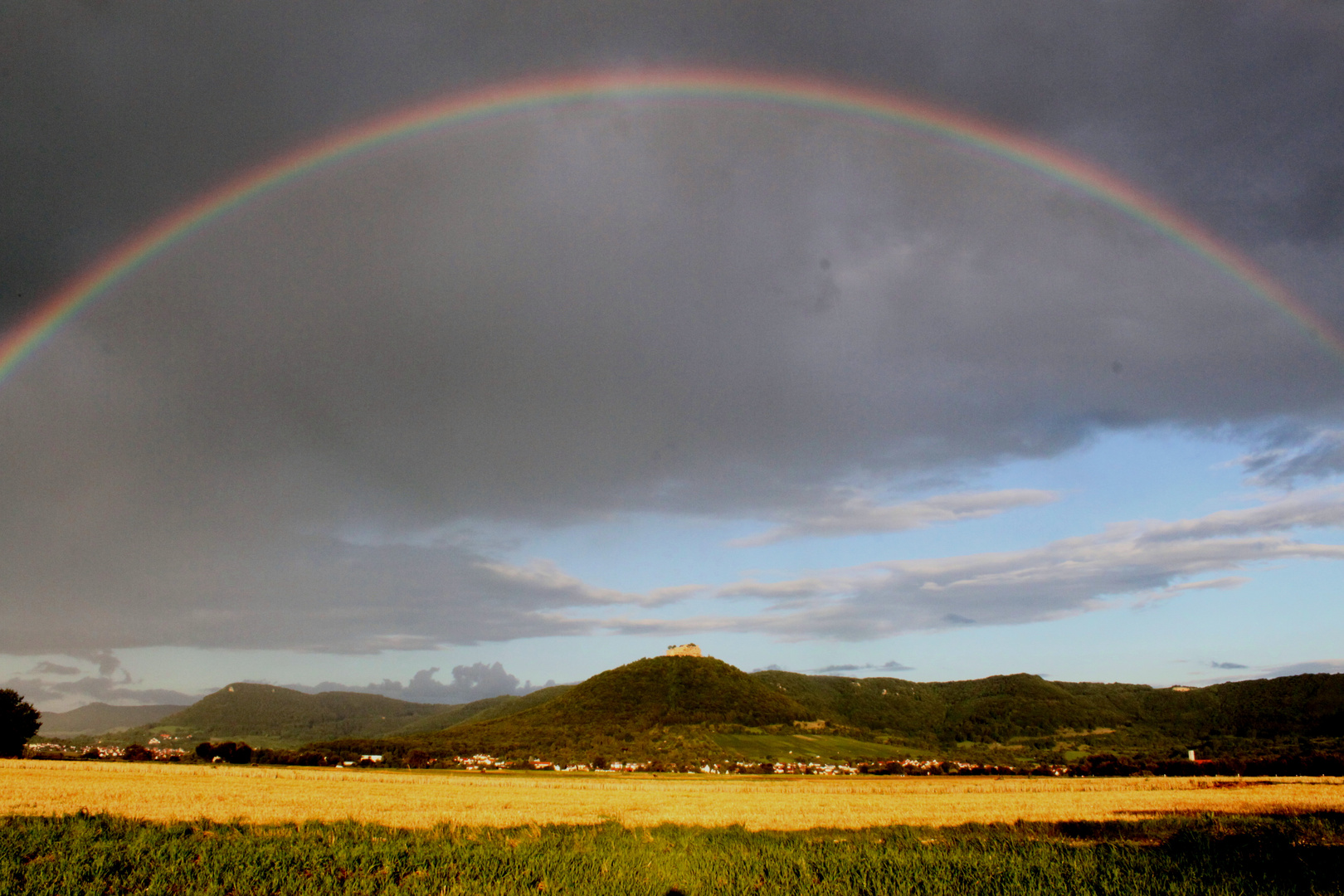 Neuffen unterm Regenbogen