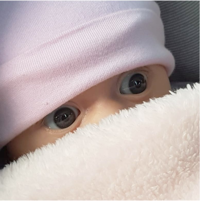 Neugierige Babyaugen