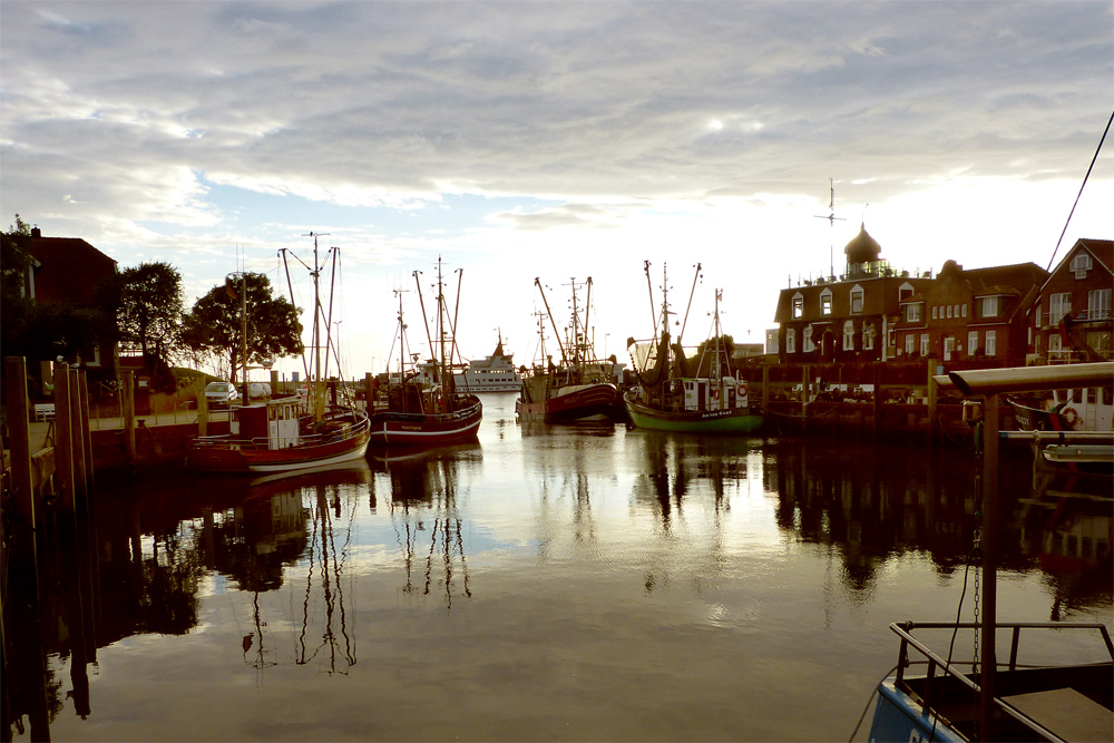 Neuharligersiel am frühen Morgen