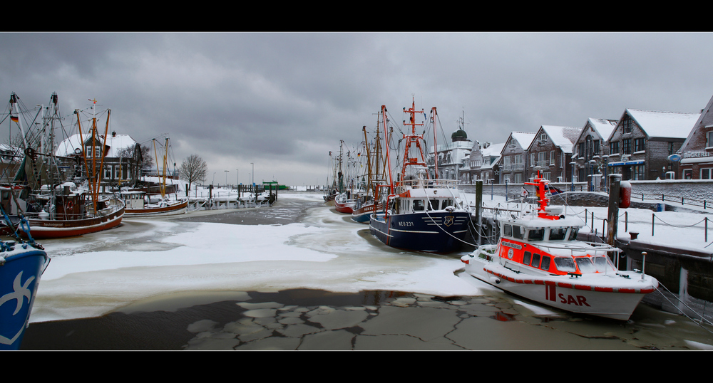 Neuharlingersiel im Winter