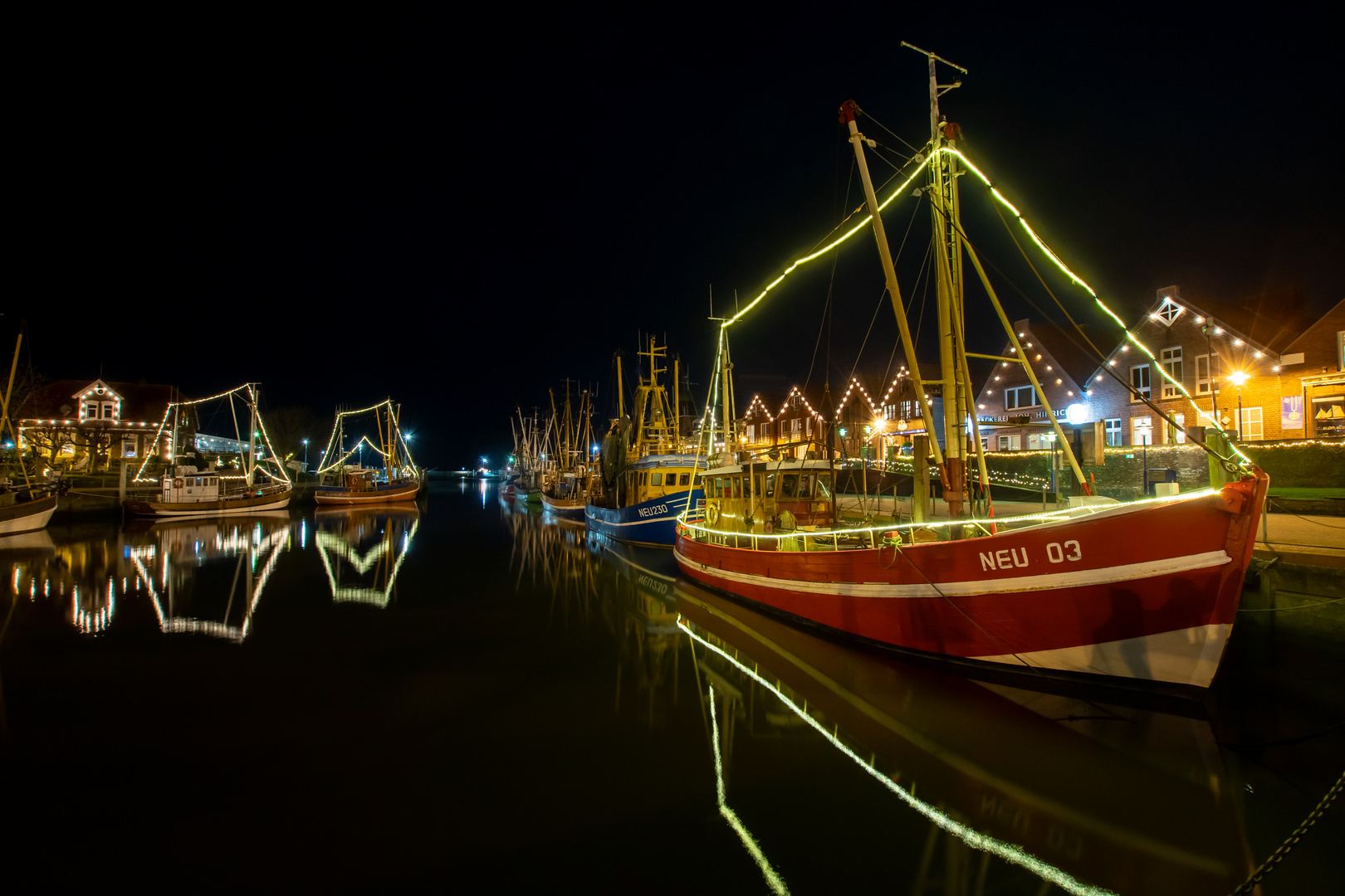 Neuharlingersiel_night