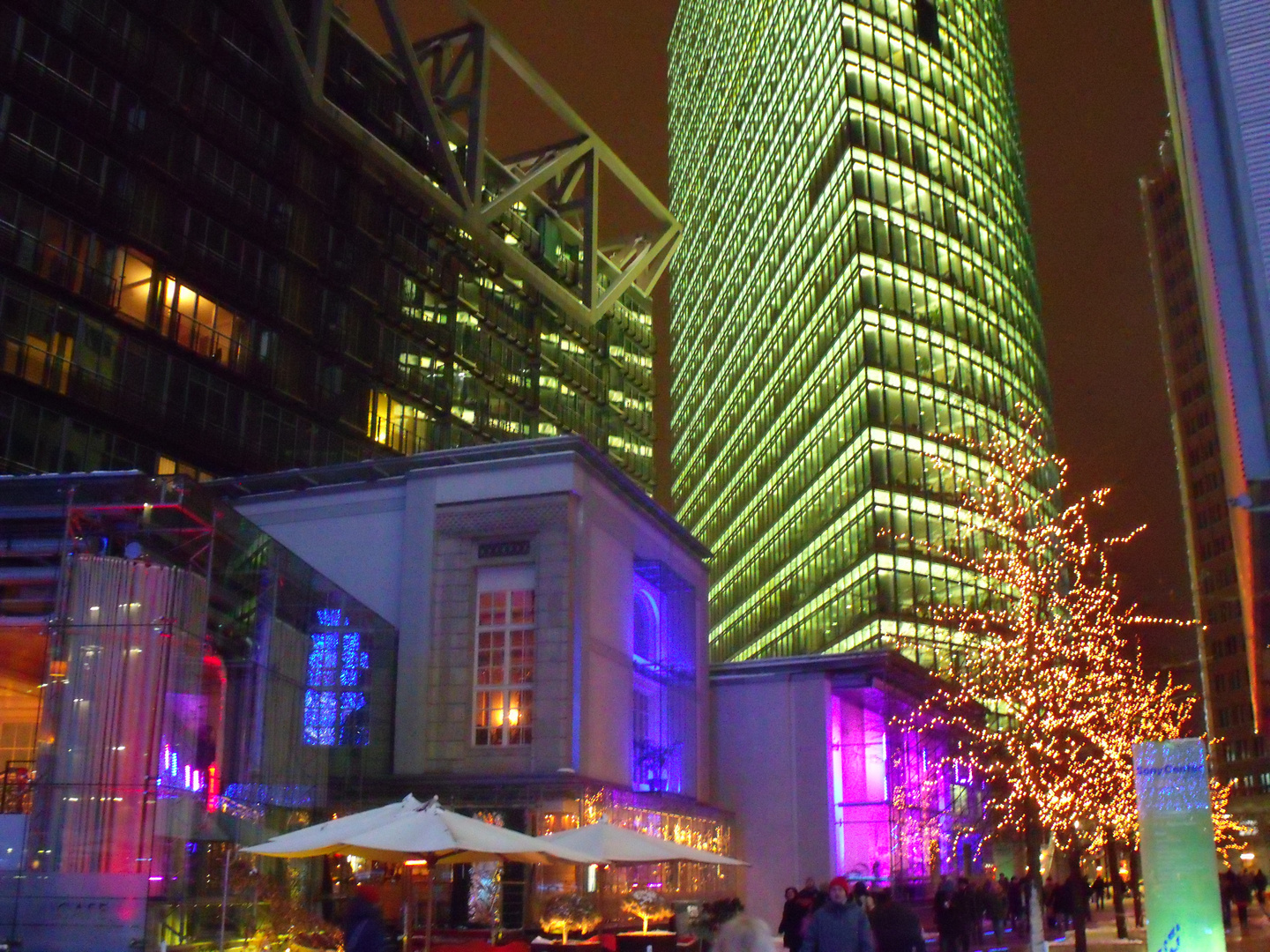 Neujahr am Potsdamer Platz / Sony Center / IV