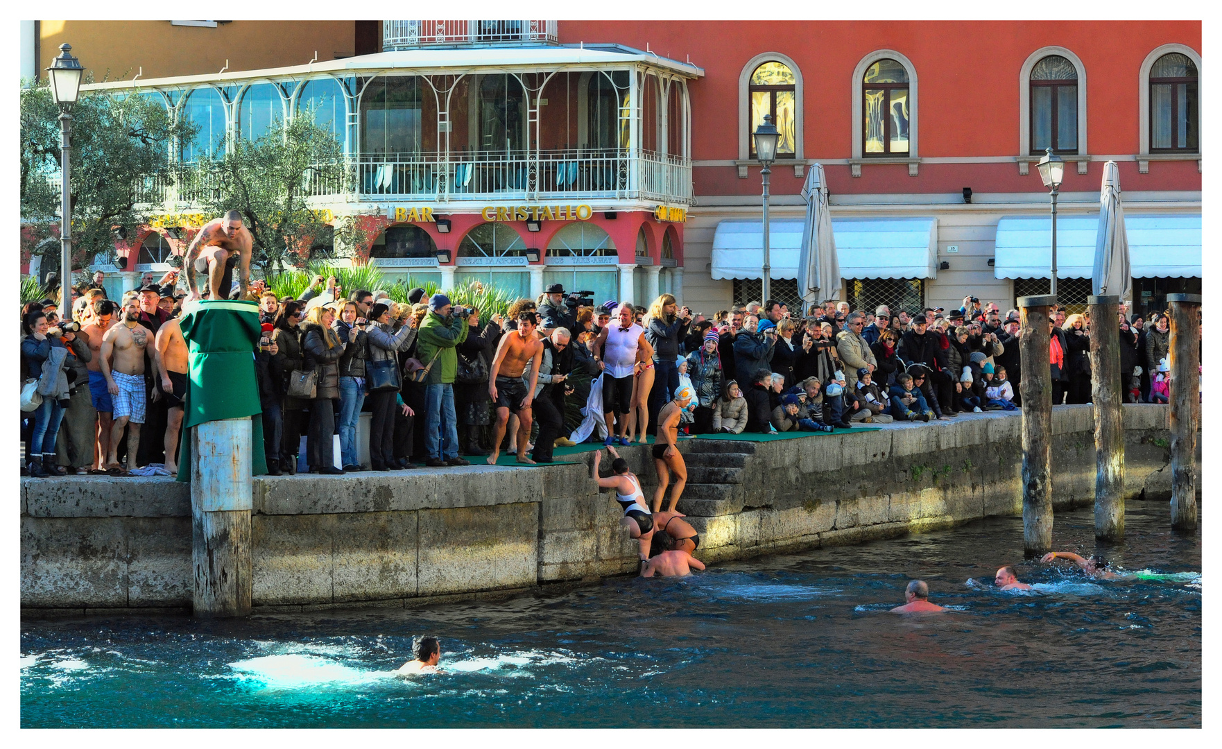 Neujahrsspringen in Riva del Garda