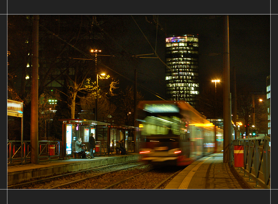 neulich abends in köln-deutz