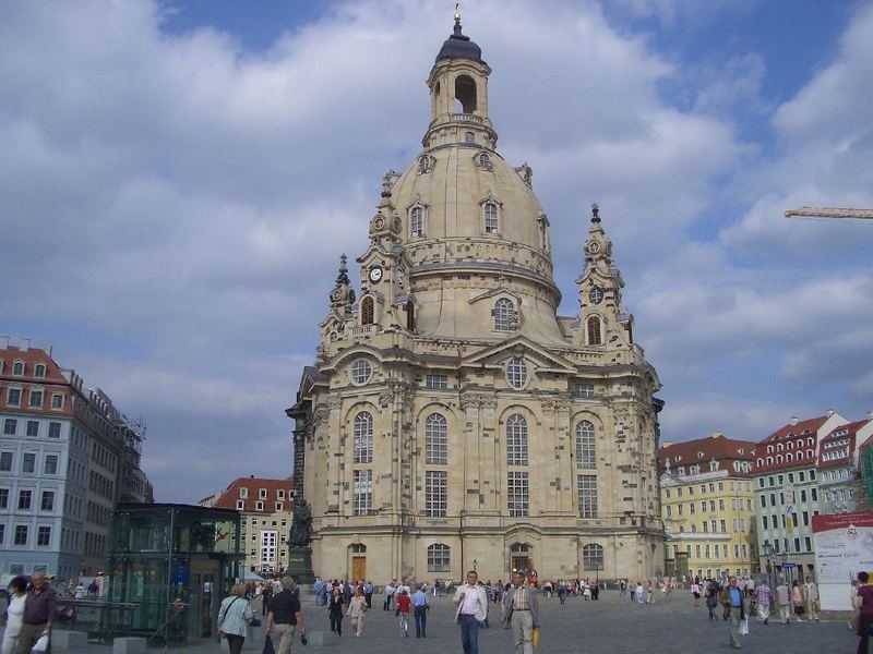 .....neulich an der Frauenkirche in Dresden.