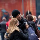 Neulich in München 2, am Marienplatz, beim Fotografieren